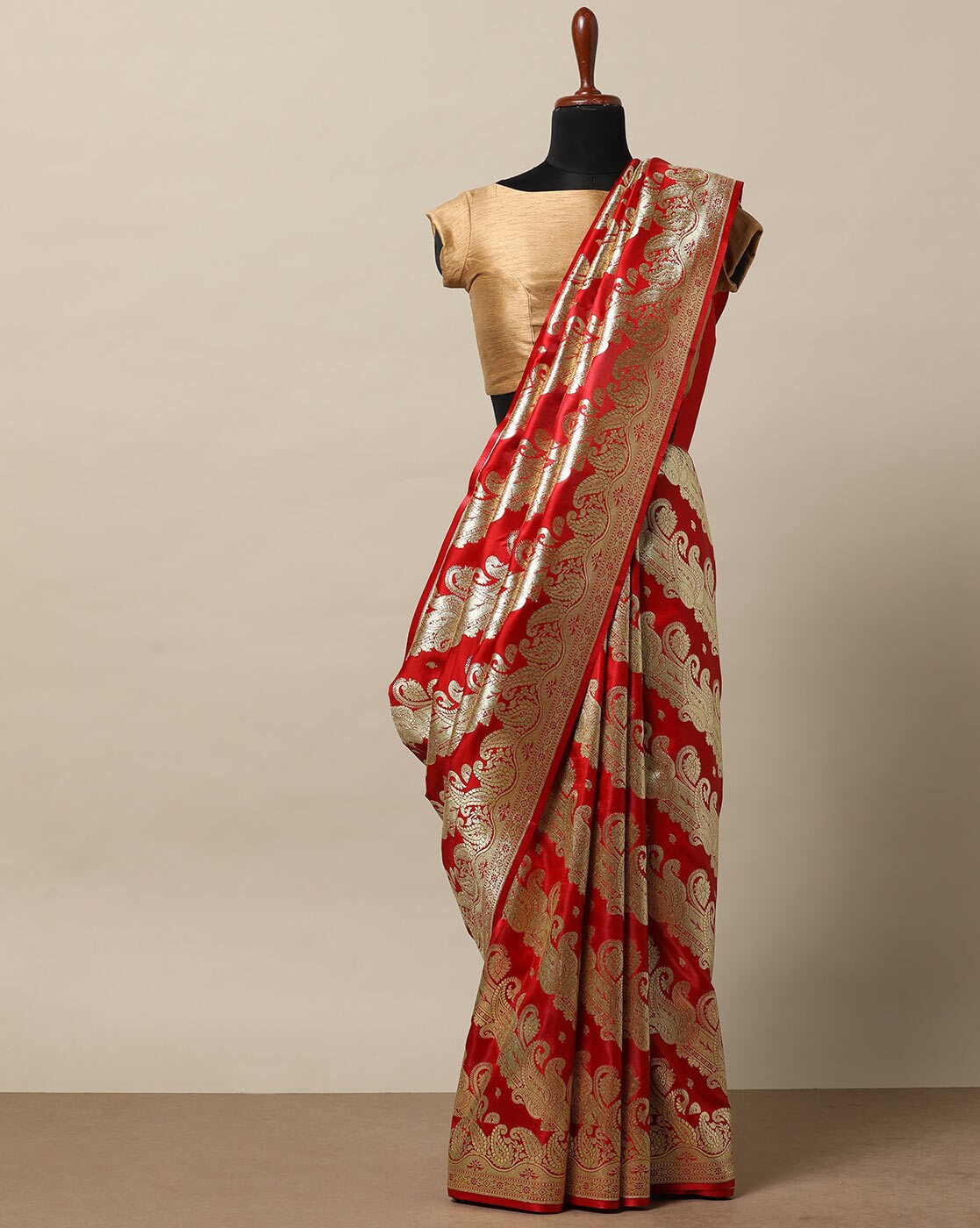 bridal banarasi saree