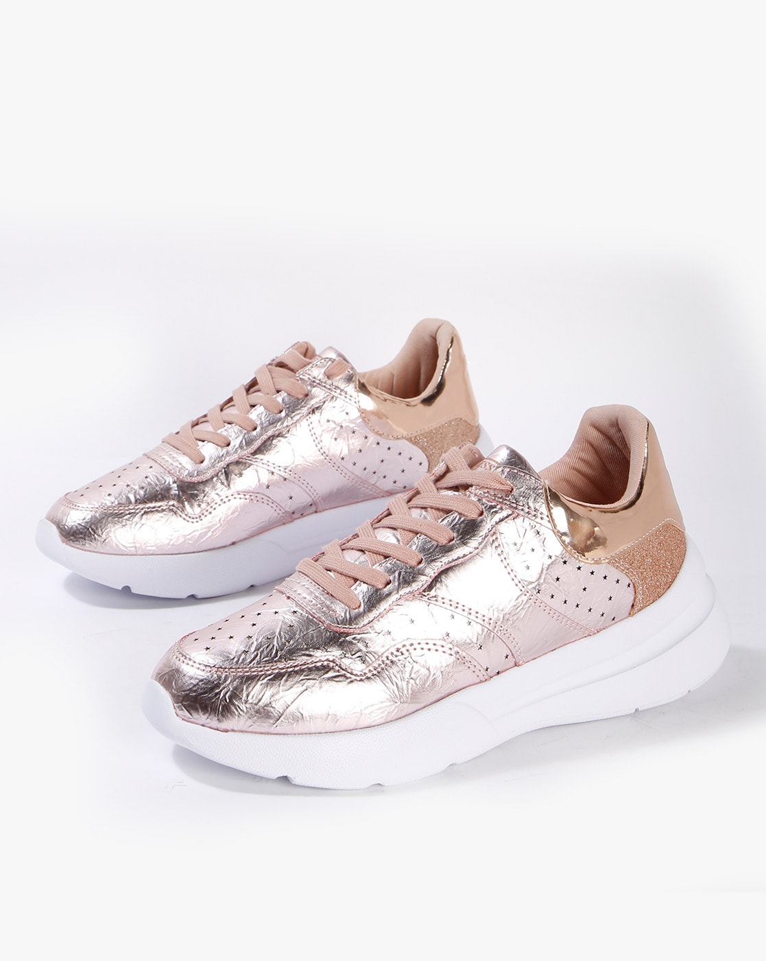 Accor Ledelse tung Buy Rose Gold Flat Shoes for Women by GUESS Online | Ajio.com