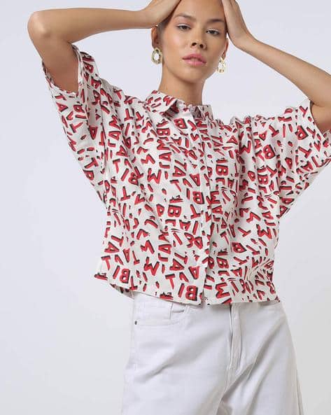 Letter Print Boxy Shirt with Kimono Sleeves (Image - 1)