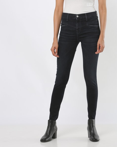 levi's high rise slim fit jeans