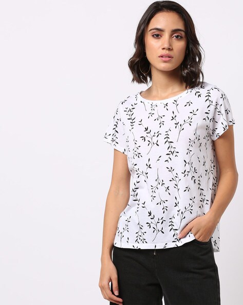 Leaf Print Crew-Neck T-shirt