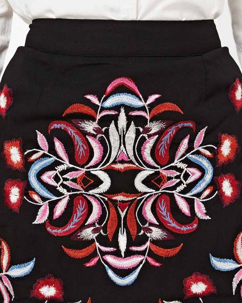 vero moda embroidered skirt