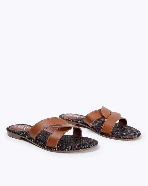 Red tape best sale tan sandals