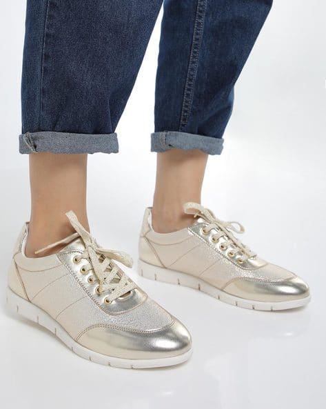 ajio casual shoes