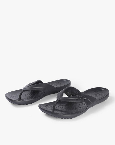 crocs ladies chappal