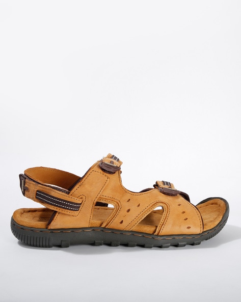 Buy Woodland Men Olive Green Leather Sandals - Sandals for Men 200780 |  Myntra