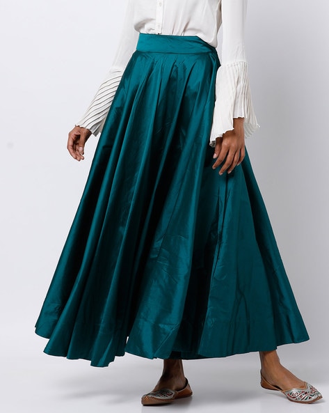 How To Style A Green Pleated Skirt In Winters  Threads  WeRIndia