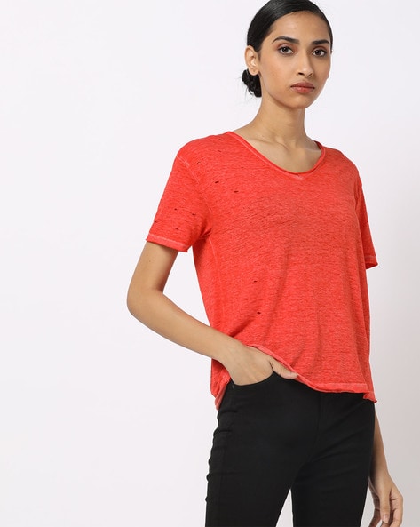 Ms Taken Heathered Round-Neck Distressed Top