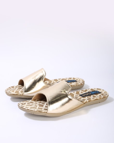 Kraft Cellar Textured Slip-On Flat Sandals