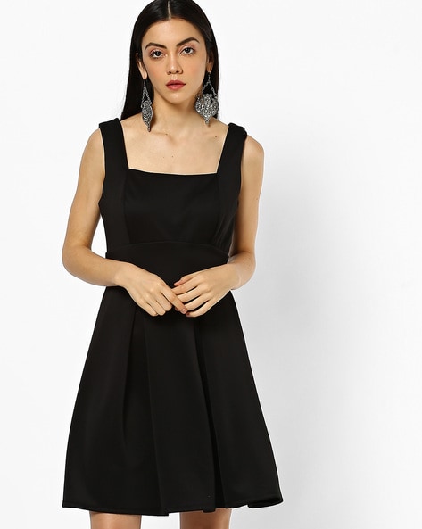 black dresses online