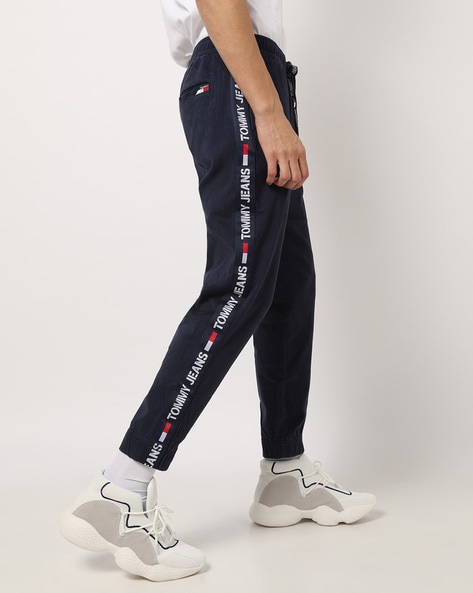 Tommy jeans joggers discount mens