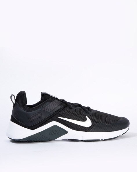 ajio nike shoes