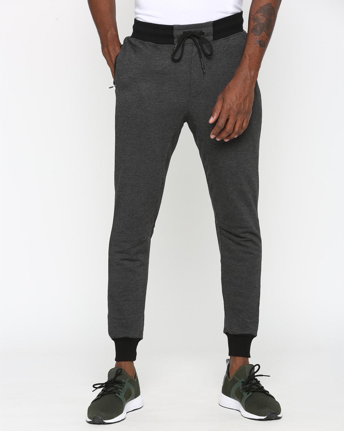 skult joggers online