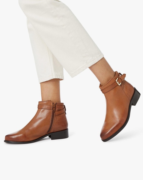 dune chelsea boots in tan leather