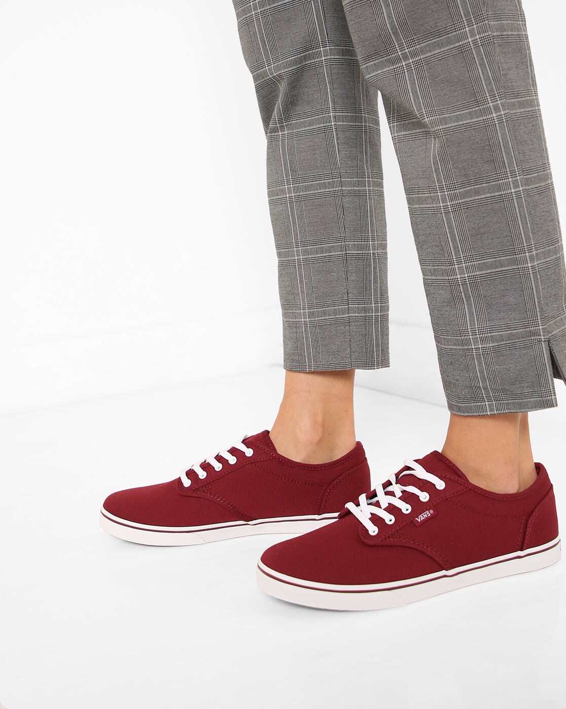 maroon canvas shoes