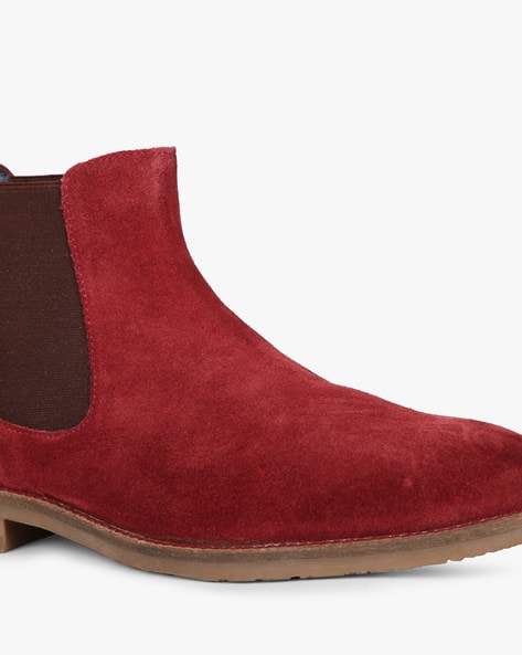 Red suede chelsea on sale boots