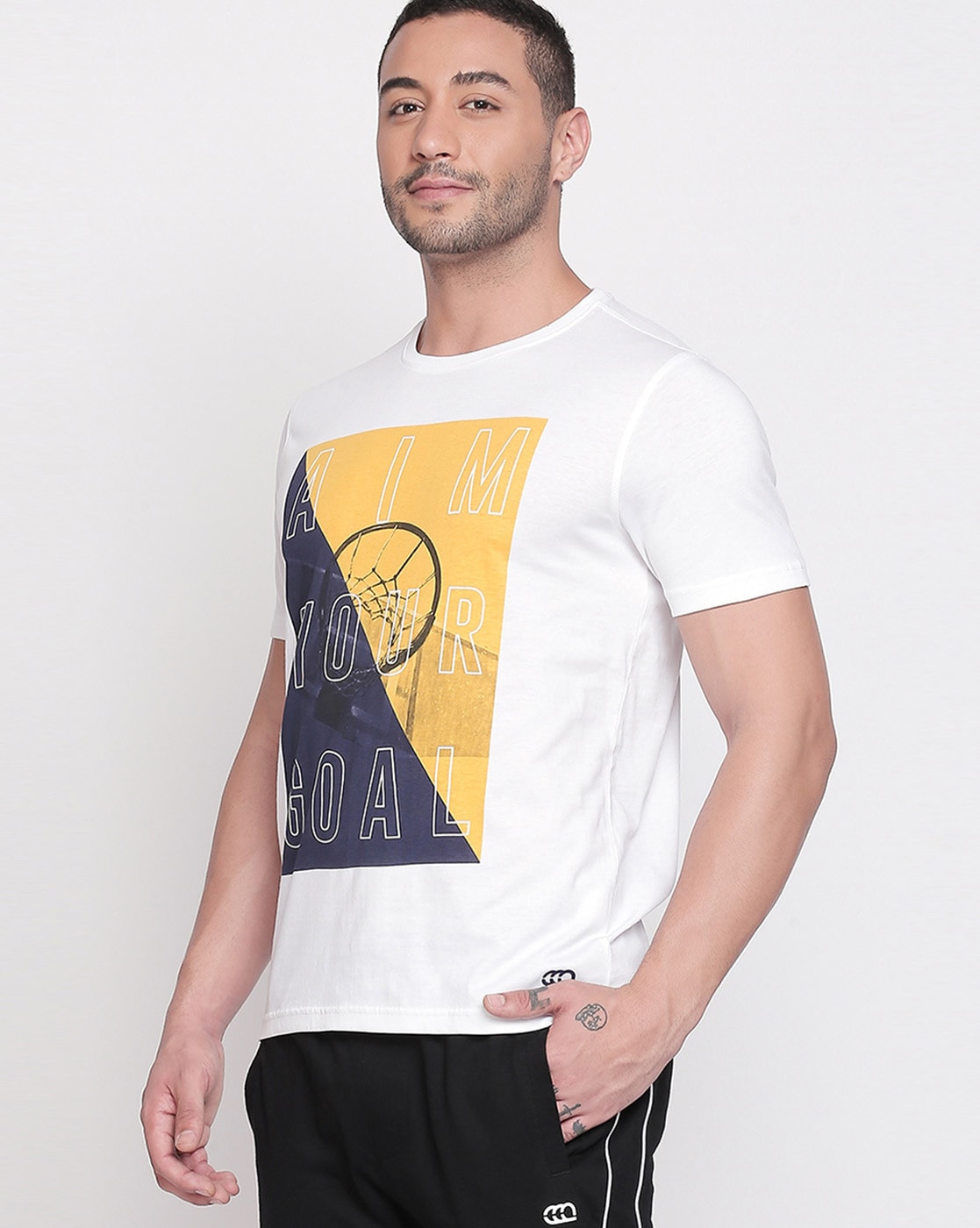 pantaloon online t shirts