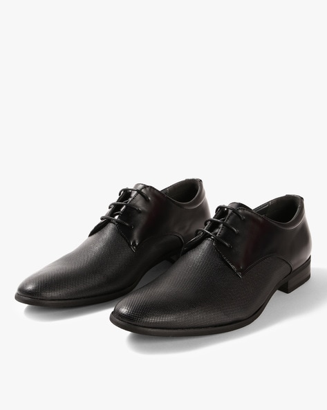 textured derby shoes