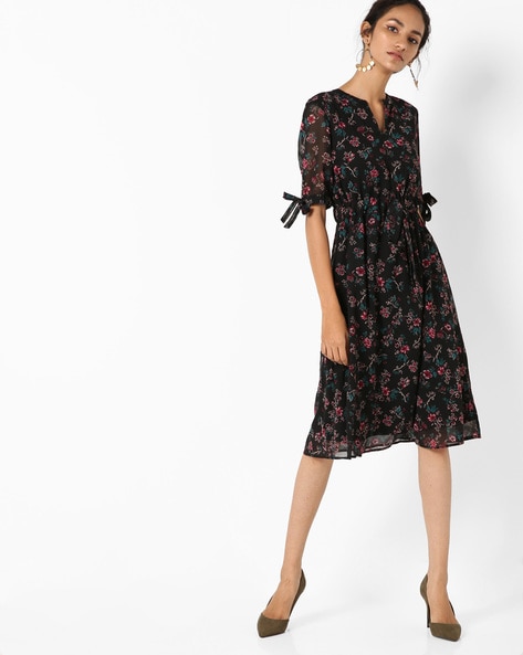 Dresses | 62. AJIO Brand Stylised Back Floral Print Dress | Freeup