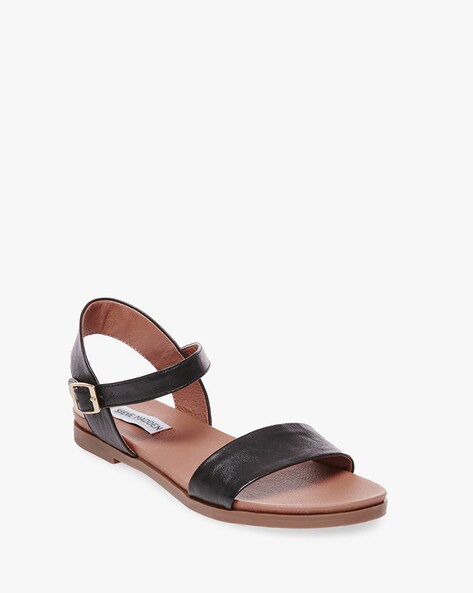 Steve madden best sale dina flat sandals