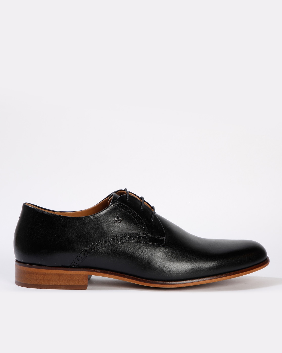 arrow derby shoes