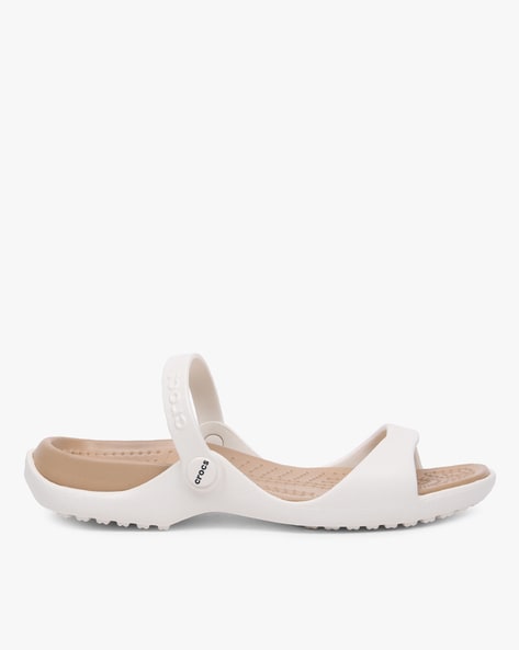 CROCS Women White Clogs - Buy CROCS Women White Clogs Online at Best Price  - Shop Online for Footwears in India | Flipkart.com