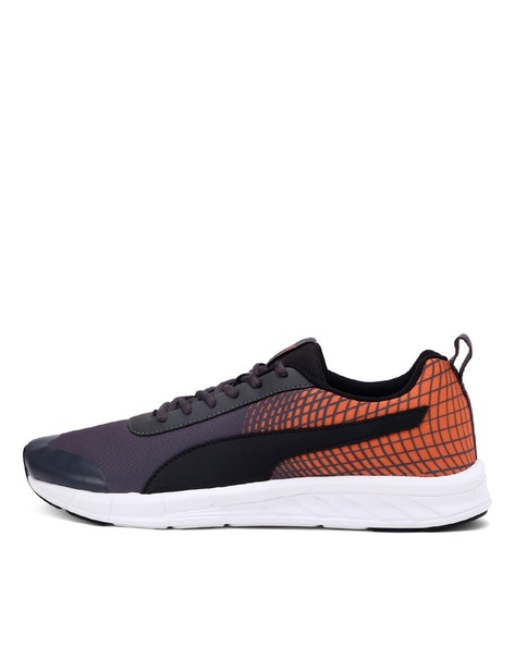 puma low top lace up sports shoes