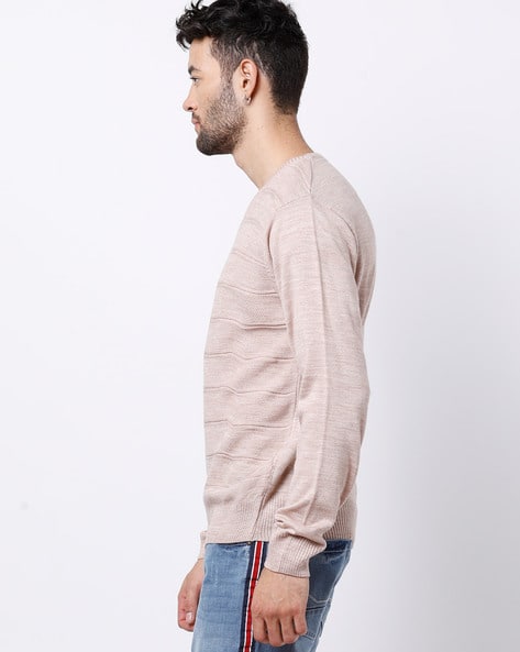 Textured V-neck Pullovers view 2