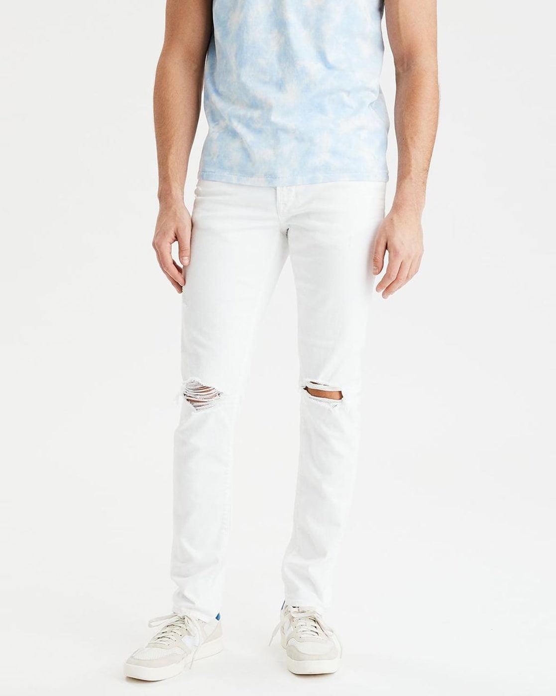 white ripped jeans american eagle