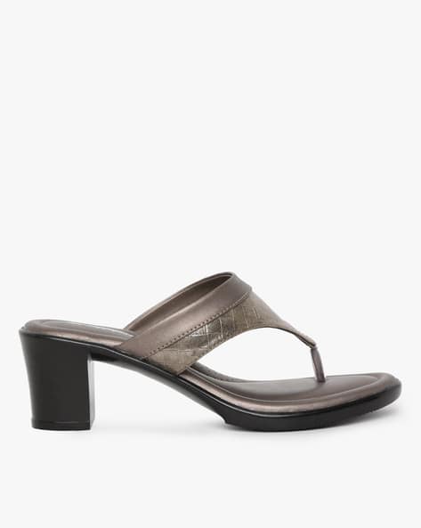 T-strap Chunky Heeled Sandals (Image - 3)