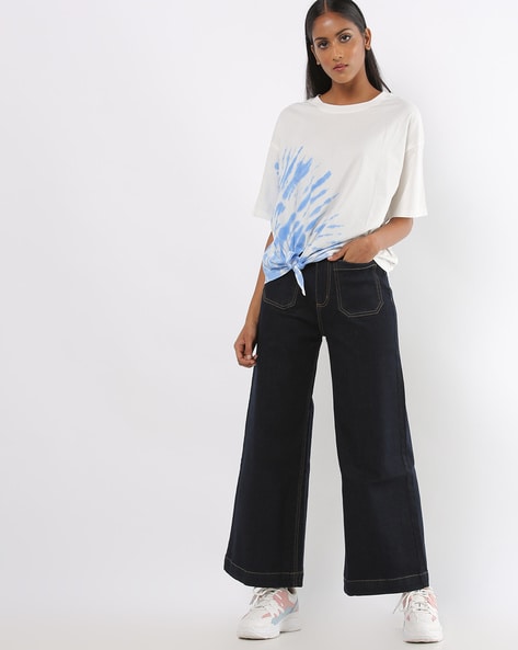 Buy White & Blue Tshirts for Women by LEVIS Online 