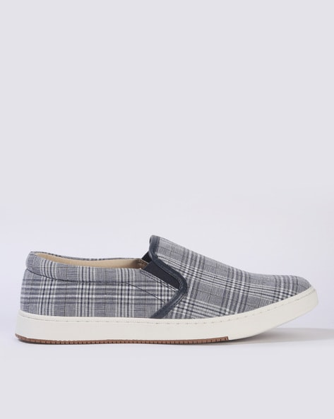 Casual Shoes for Men by Carlton London 