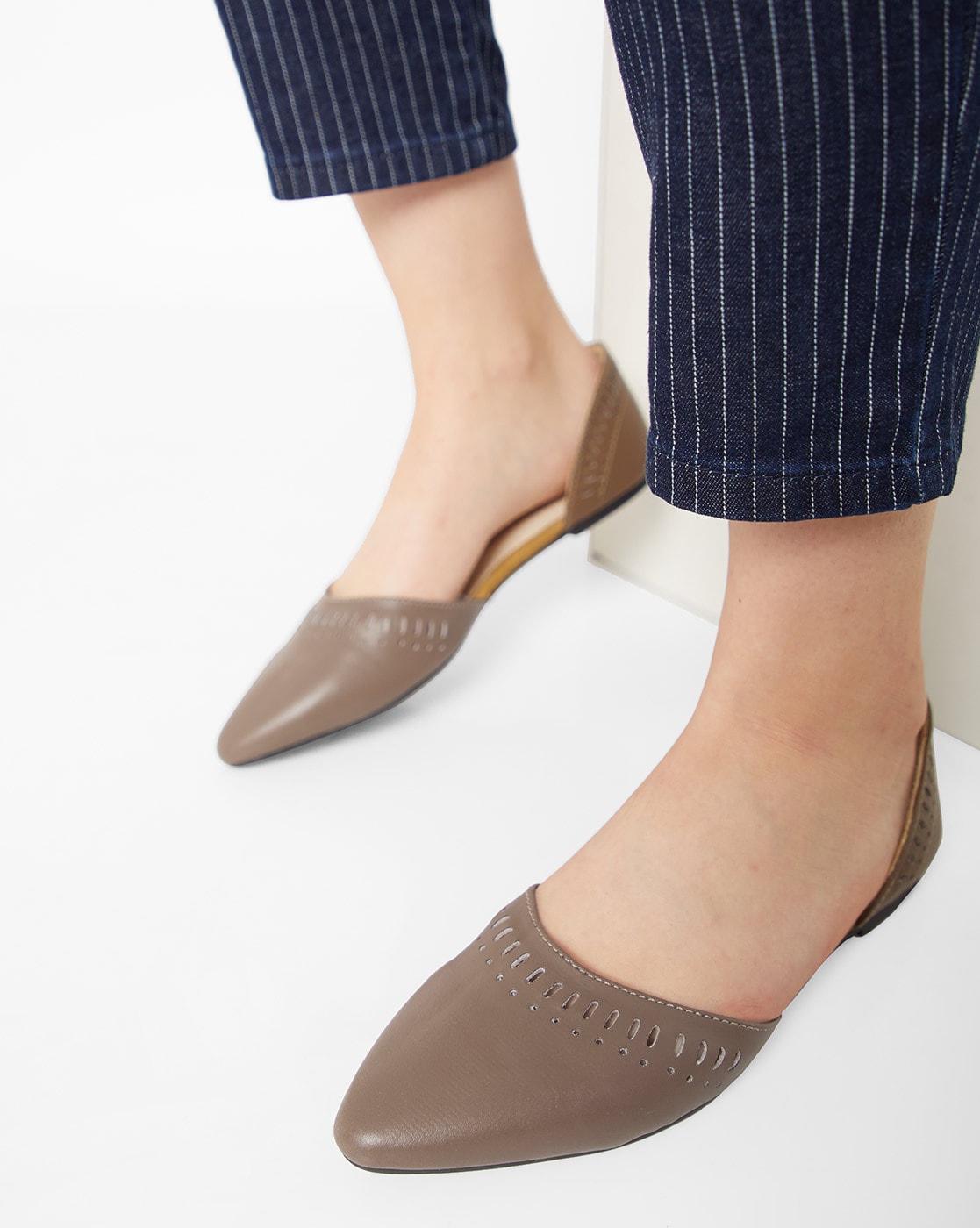 taupe flat dress shoes