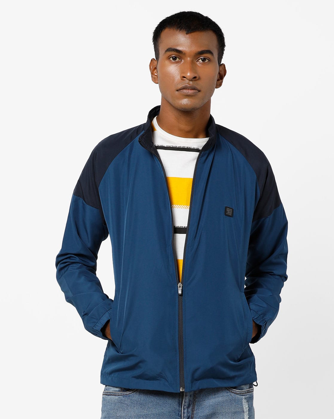 -1117Wx1400H-460240302-dkblue-