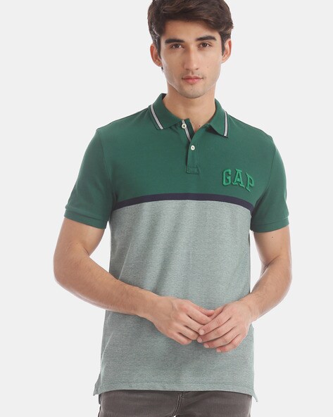 green t shirt collar