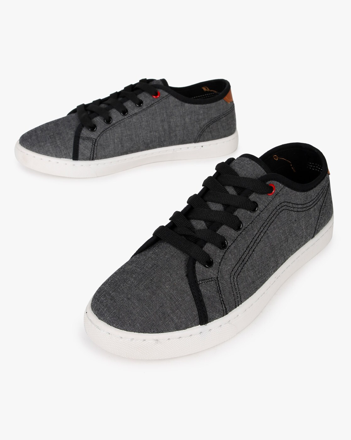 ajio casual shoes