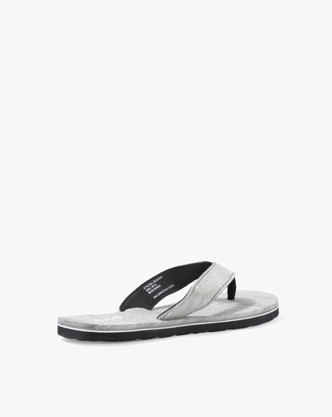 ajio slippers