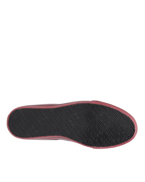 Buy Maroon Casual Shoes for Men by Puma 