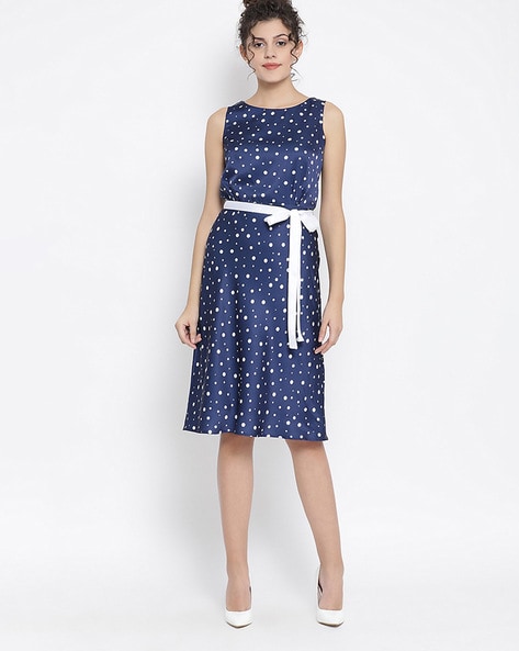 The Navy V Neck Polka Dot Lace Ruched Maxi Dress - Women's Navy Polka Dot  Cap Sleeve Dress - Navy - Dresses | RIHOAS