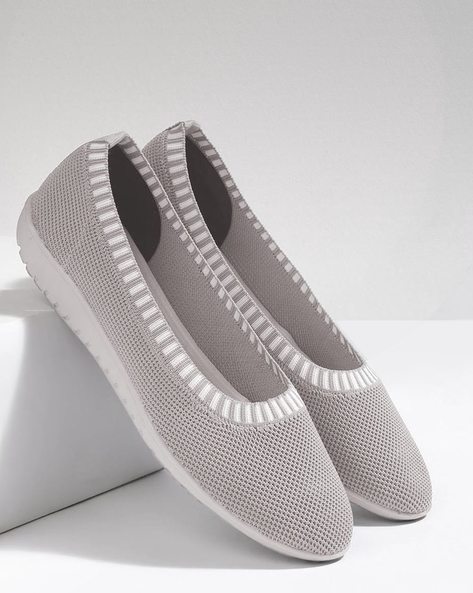 grey flat shoes womens