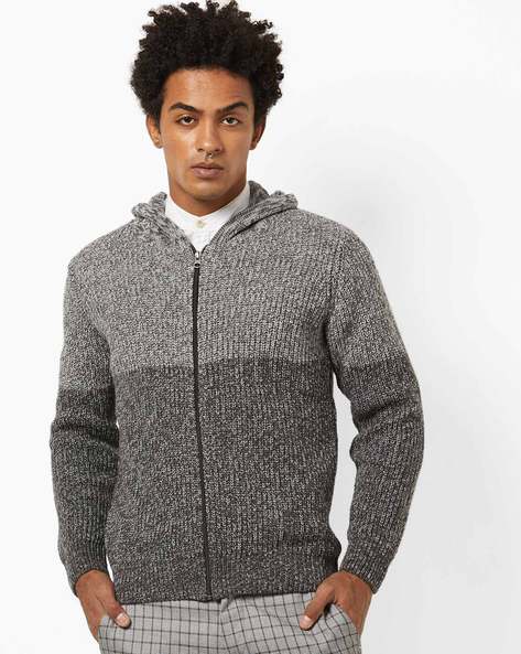 Sweater with cheap front zipper