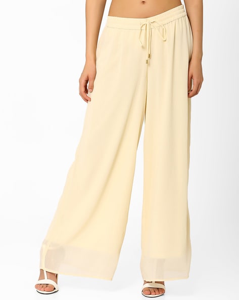 Shop Wide Fit Plain Mid Waist Palazzo Pants with Elasticised Waistband  Online | Max UAE
