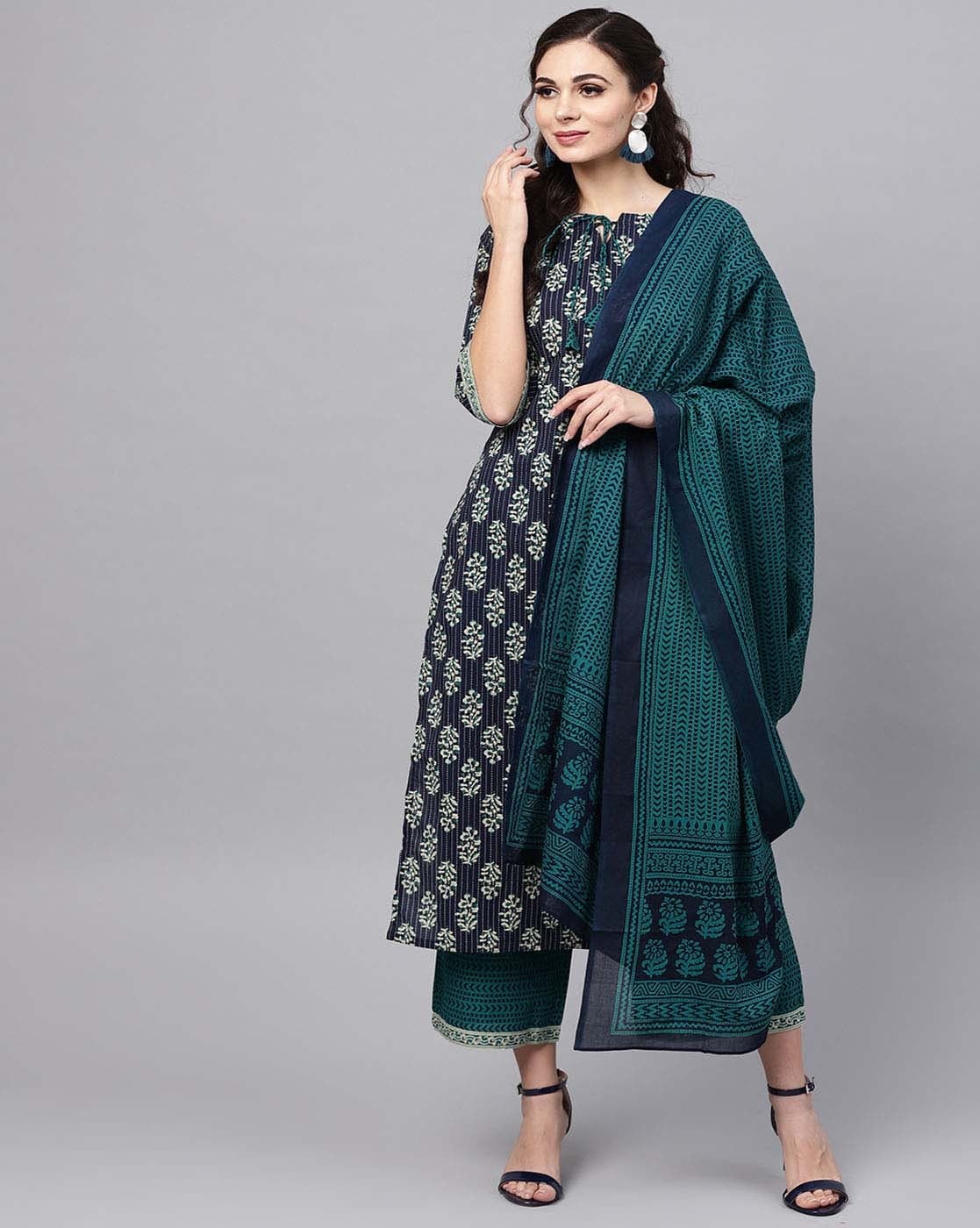 Extra love by Libas Kurta Set  Buy Extra love by Libas Plus Size Green  Embroidered Cotton Suit with Trousers Set of 3 Online  Nykaa Fashion