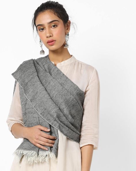 Textured stole with Fringed Hems Price in India