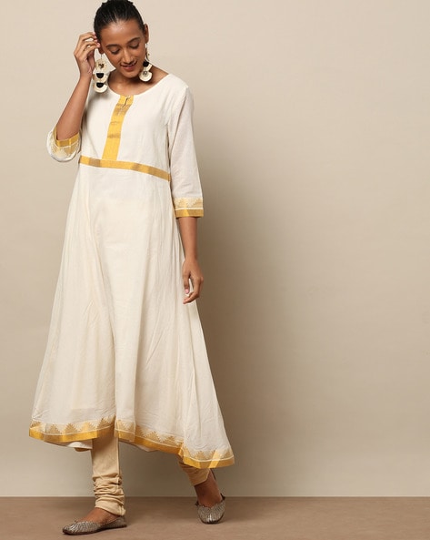 Buy Women Off-White Solid Kasavu A-Line Kurta with Cold-Shoulders online |  Looksgud.in
