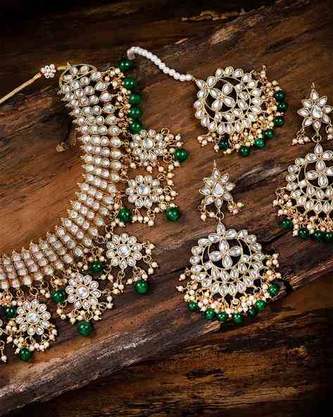 ZAVERI PEARLS 