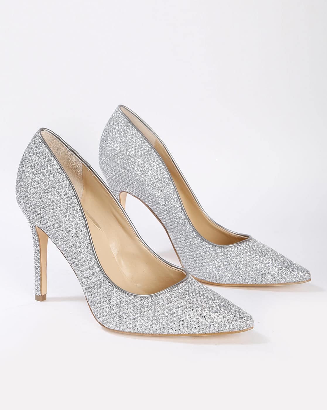 guess silver pumps