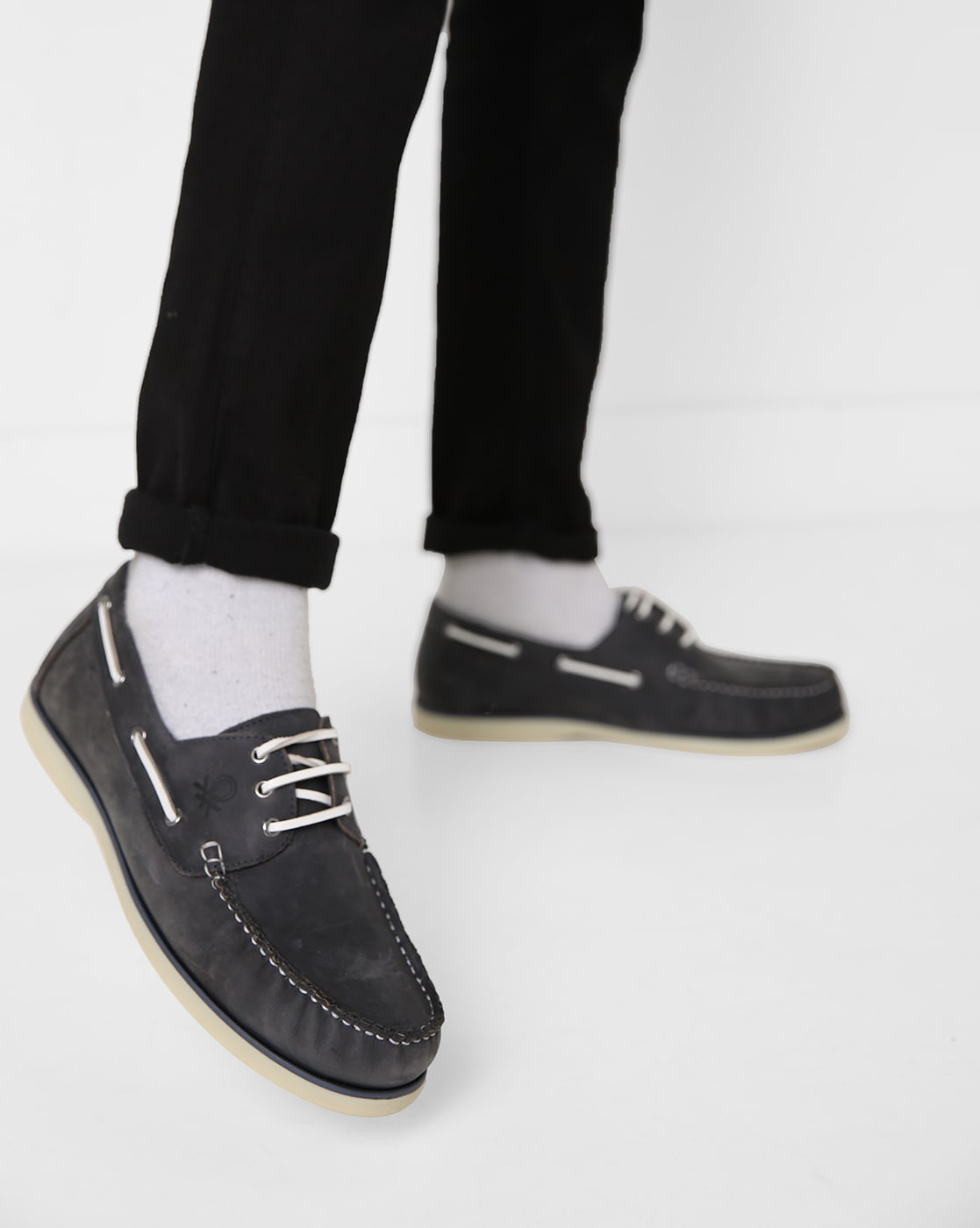 Casual Shoes for Men by UNITED COLORS 