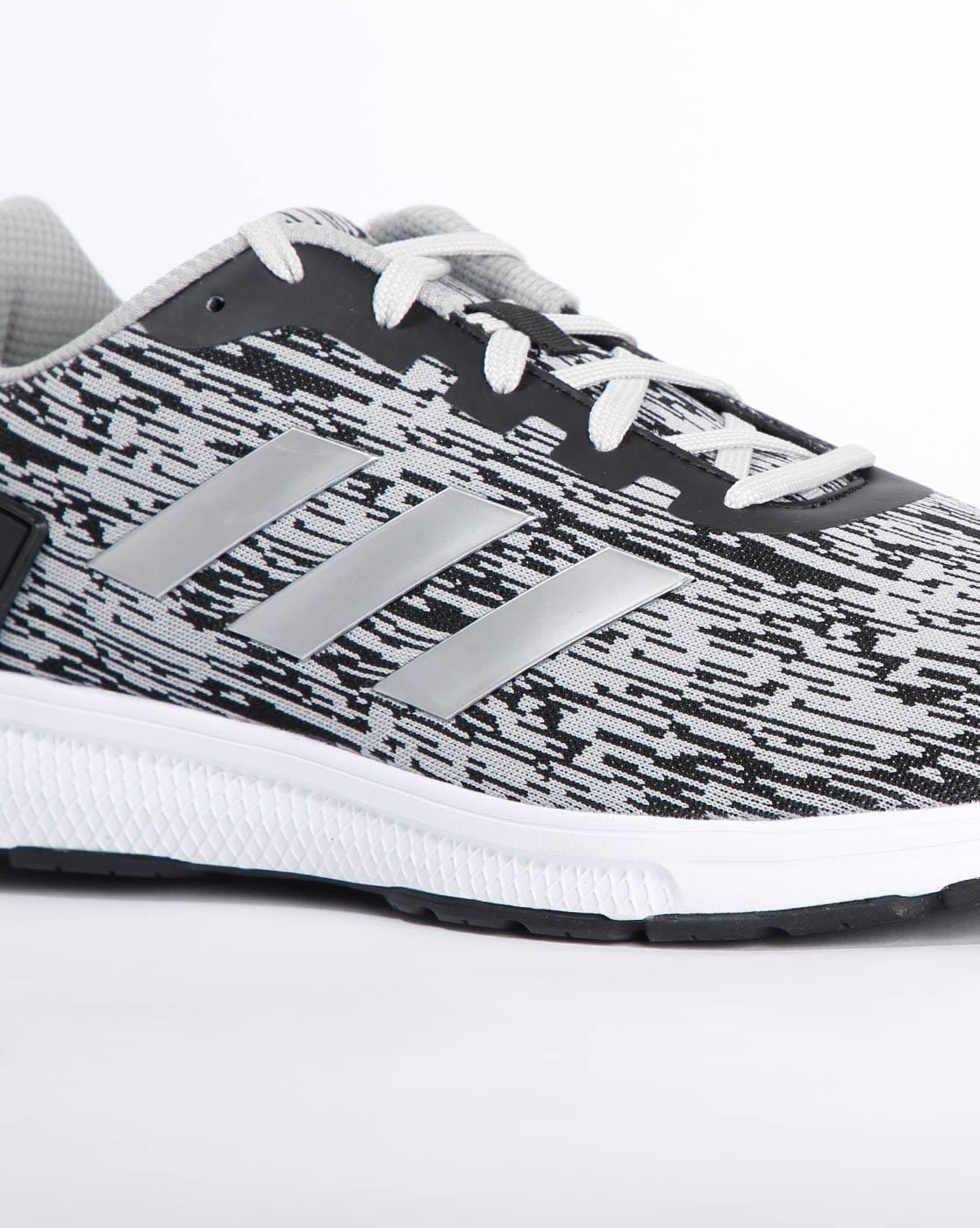 Adidas store kyris 4.0