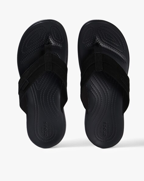 crocs on ajio